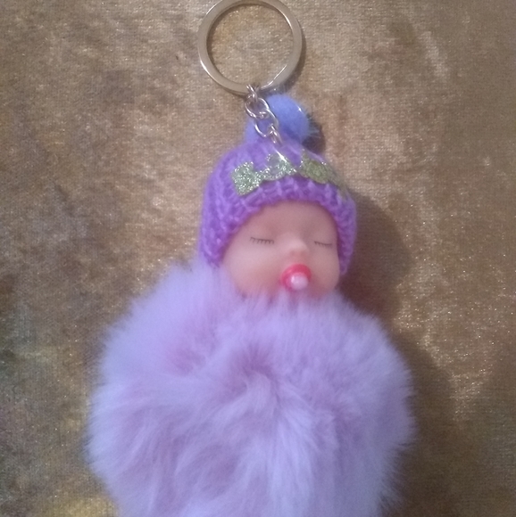 Furry baby tag alongs - Picture 1 of 10